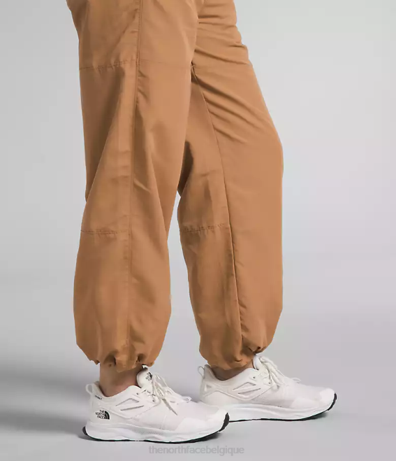 beurre d'amande femmes The North Face pantalon facile en nylon tnf 62XR1098